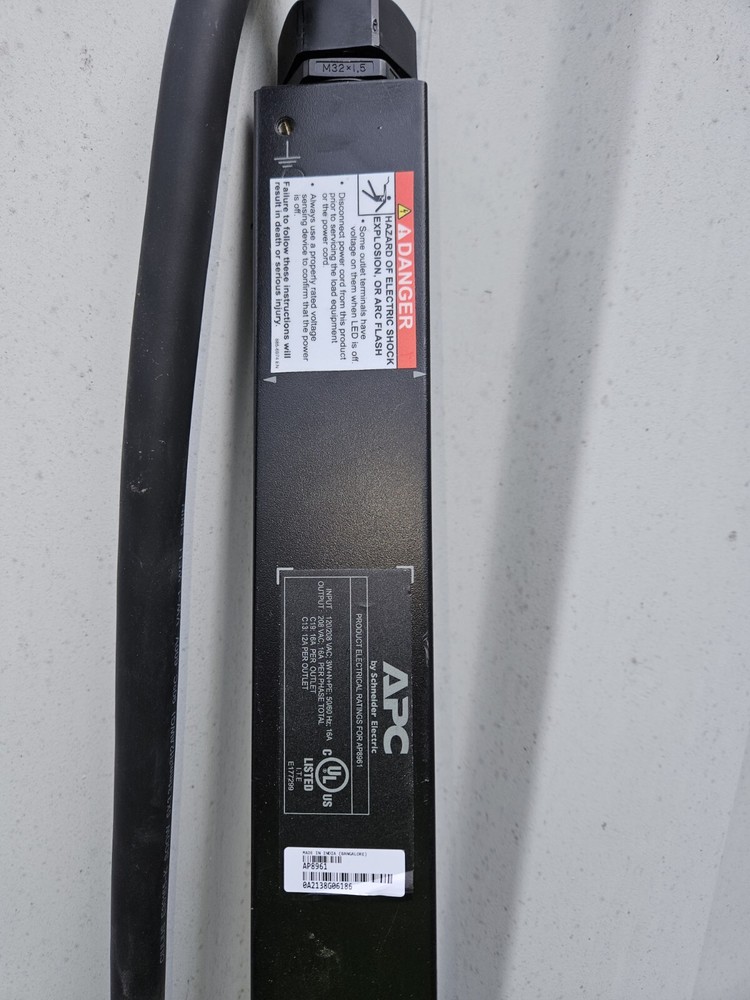 APC AP8961 SWITCHED RACK PDU 2G SERVER RACKS POWER C13, C19, VERTICAL MOUNT