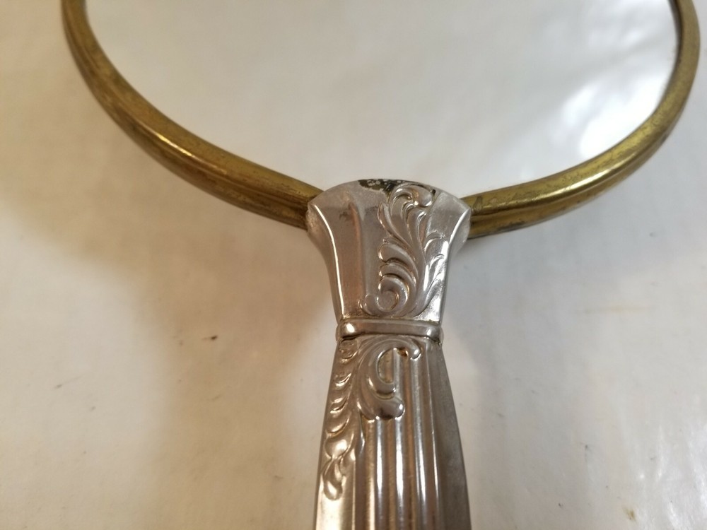Vintage Silvertone Floral Pattern Vanity Handheld Mirror Regular / Magnification