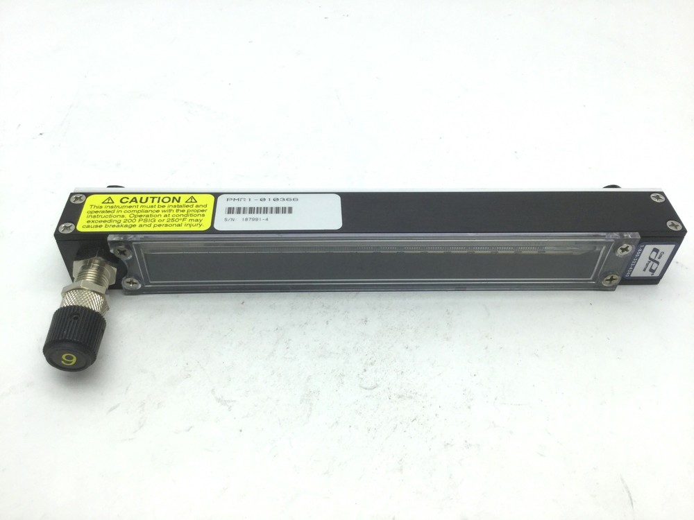 Cole-Parmer PMR1-010366 Masterflex Variable Area Panel Flowmeter W/ Valve, 150mm