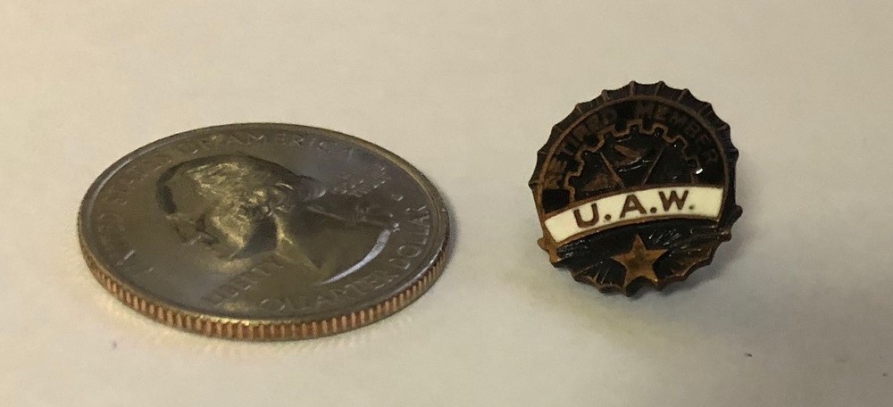 UAW United Auto Workers Retired Member Pin