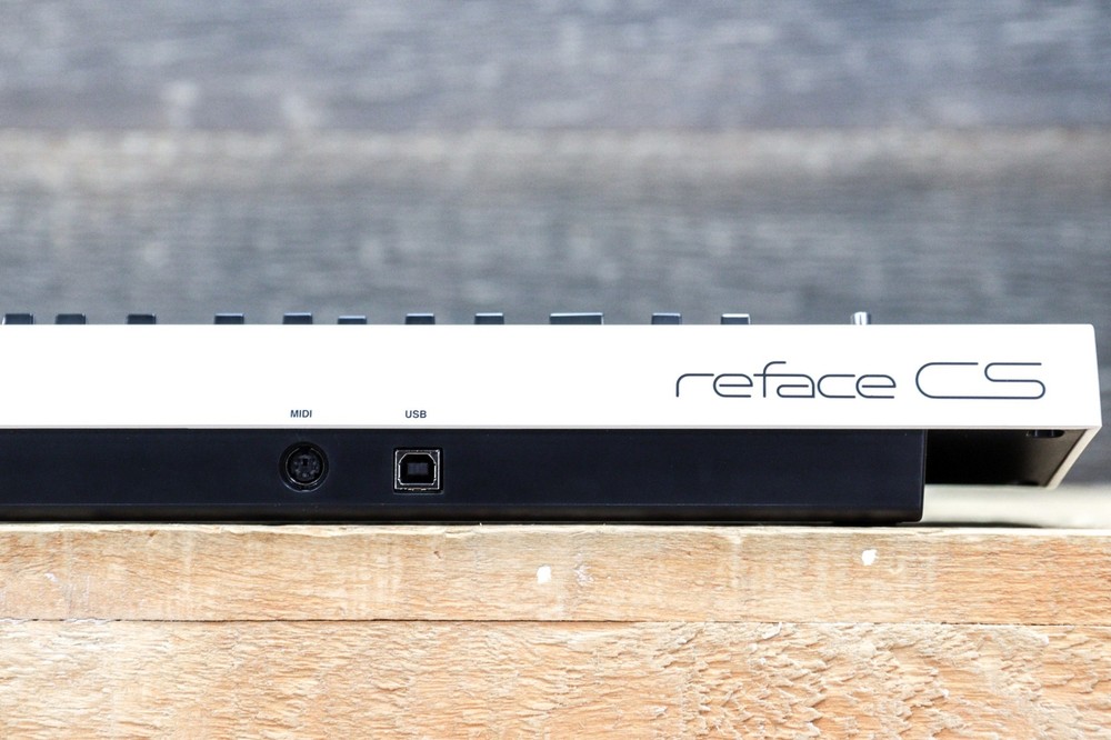 Yamaha Reface CS 8-Note Polyphonic Virtual Analog 37-Key Mobile Mini Synthesizer