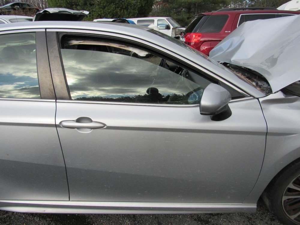 CAMRY 2018 Glove Box 1013462
