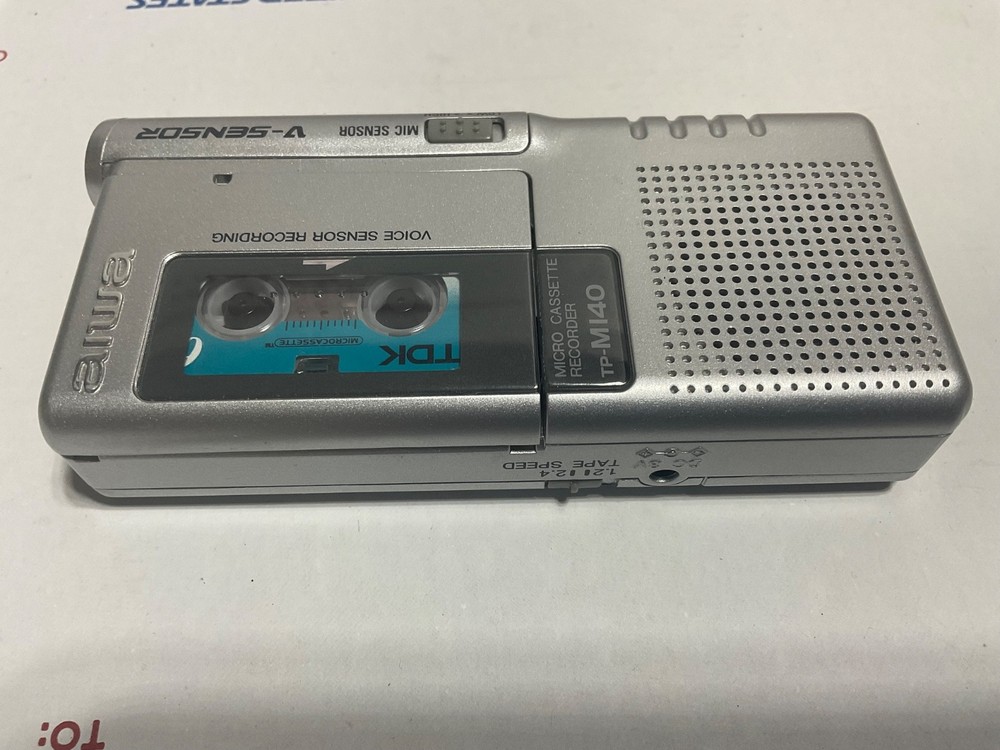Aiwa TP-M140 Microcassette Recorder Voice Activated Vsensor