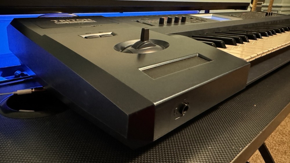 Korg Tritón Extreme 61