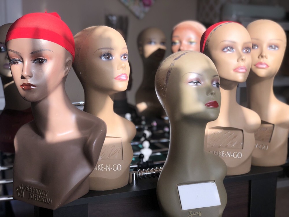 Cheap Mannequin Head With Neck (Random Send)￼ 1 Qty