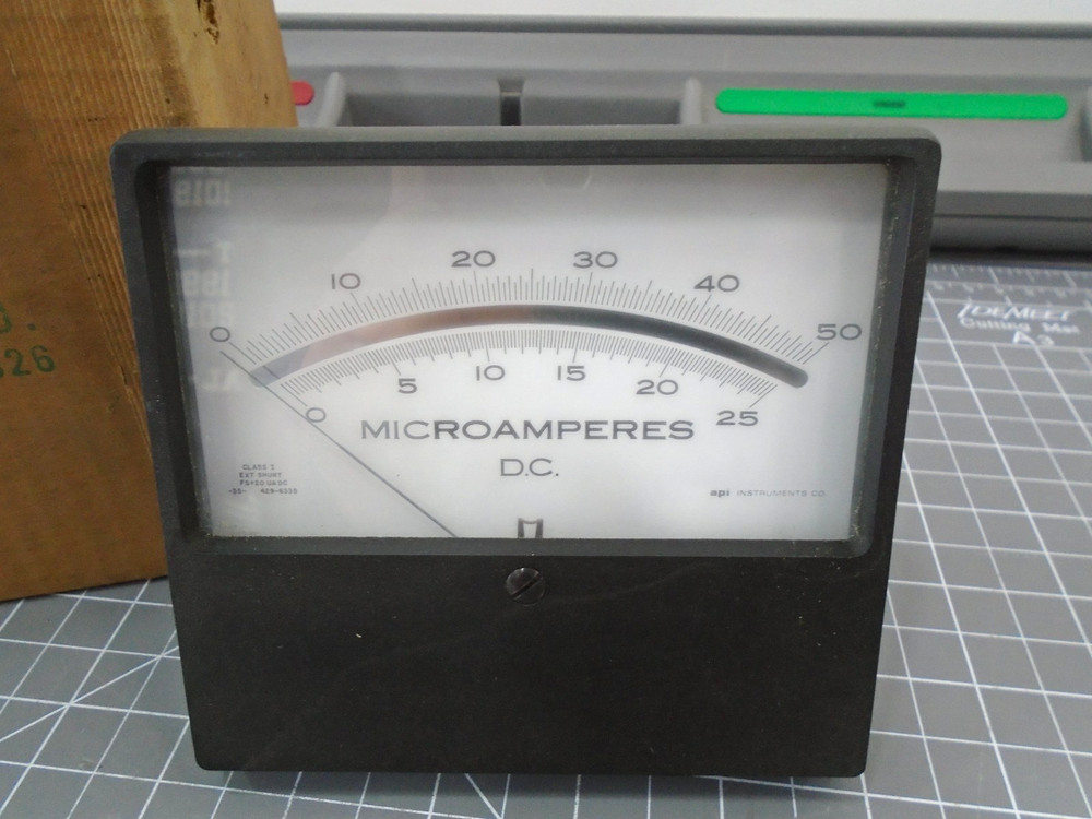 NEW API Instruments 53-0832-0000 Model 503 50 Microamperes DC Panel Meter