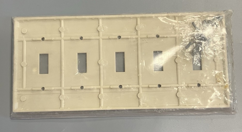 EAGLE 2155V 5 GANG TOGGLE SWITCH PLATE IVORY