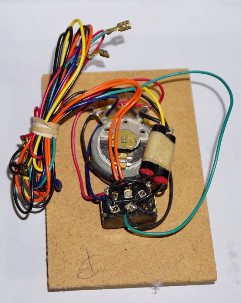 EPI / Epicure M202 Crossover. 1 Crossover Offered