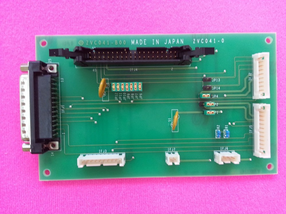 Hitachi  ZVC041 BOARD , USED