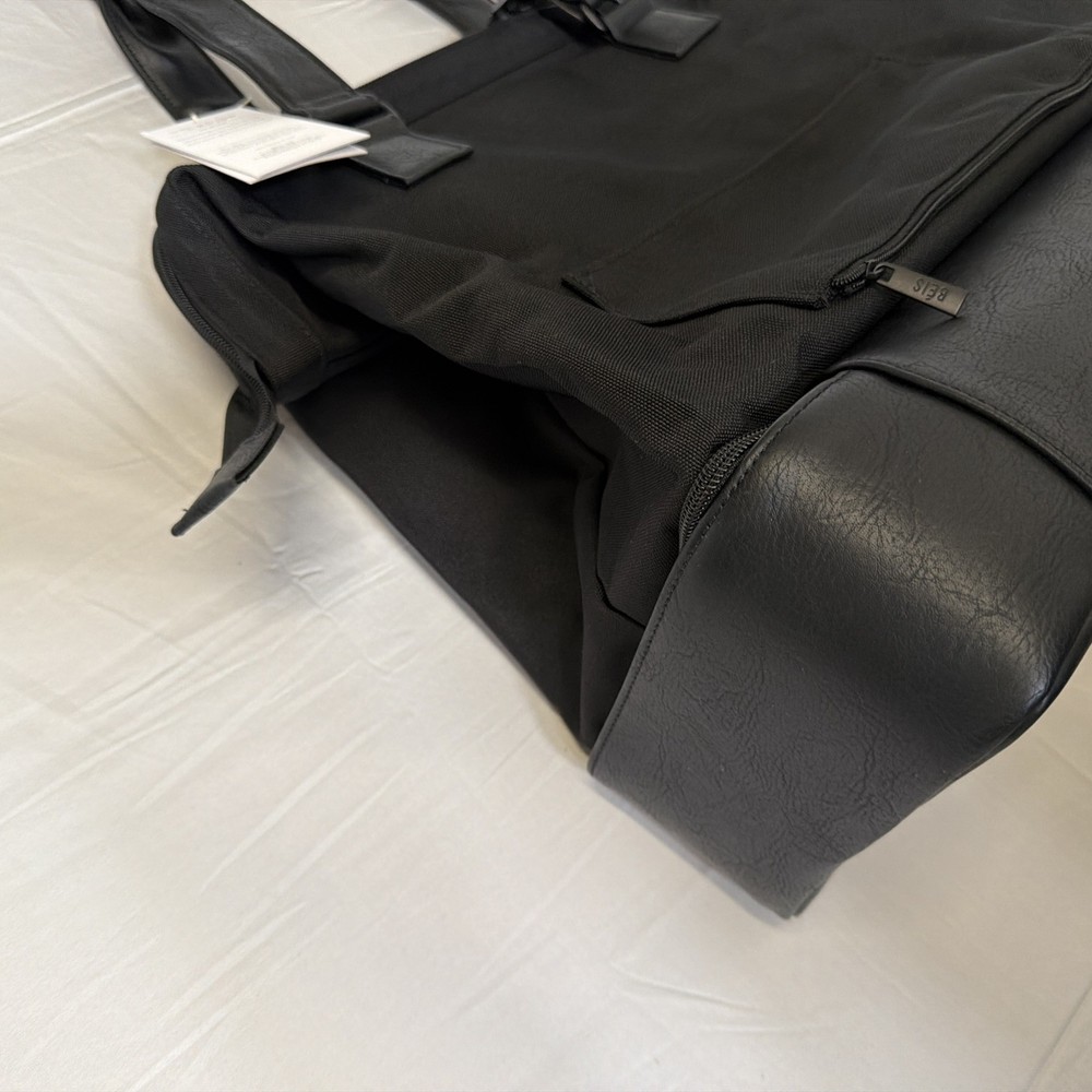 Beis Mini Weekender in Black