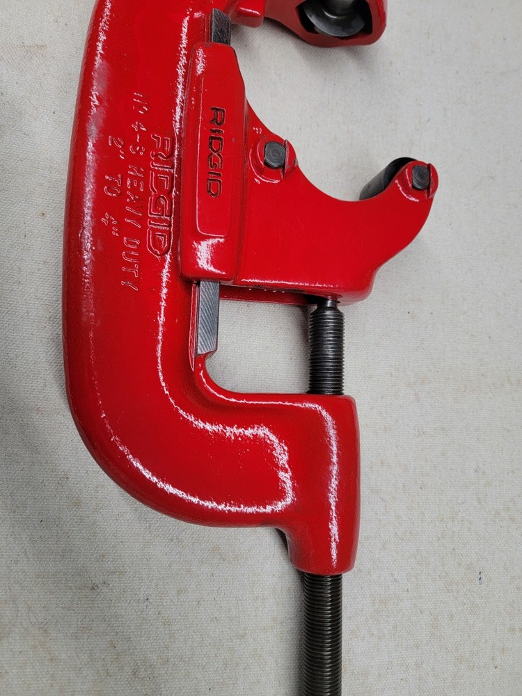 Ridgid No. 4-S Heavy Duty Pipe Cutter 2"-4"