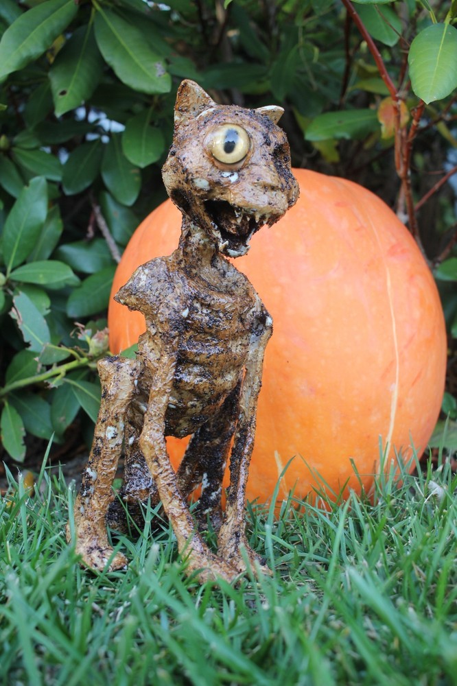 Witch Familiar Halloween Prop