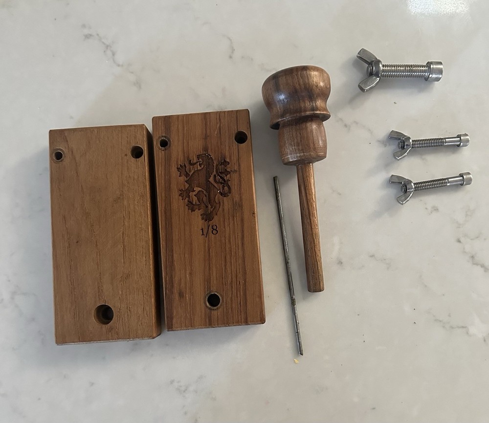 Cannagar Wood Mold Kit