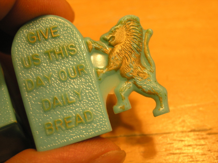 Vintage Miniature 10 Commandments Style Plastic Salt pepper Shakers God Bless