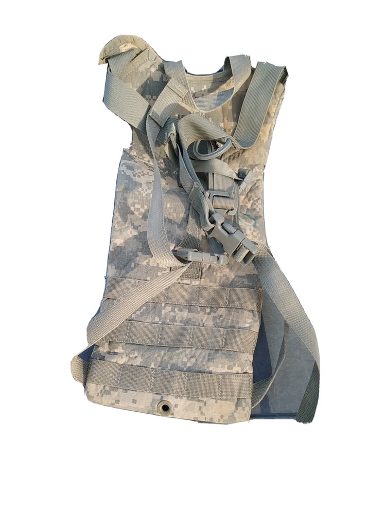 MOLLE II ACU HYDRATION POUCH