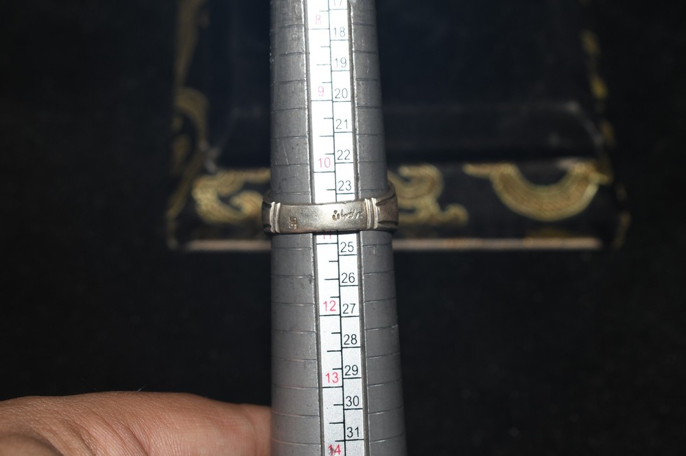 Antique Old Middle Eastern Solid Silver ring with Turquoise Stone Bezel
