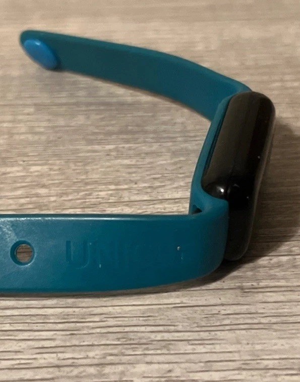 Digital Watch Rectangular Face Blue Buckle Band Modern Style UNTESTED. See Pics!