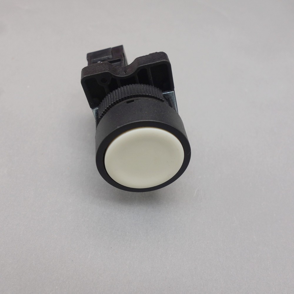 2PCS 22MM PUSHBUTTON SWITCH FITS XB2EA11 White 1No flush push Momentary Plastic