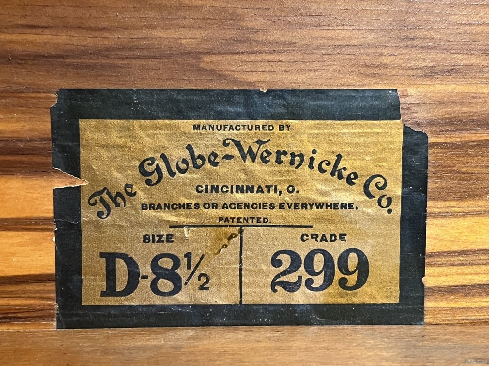 Globe-Wernicke Tiger Oak Section D 8 1/2 Grade 299