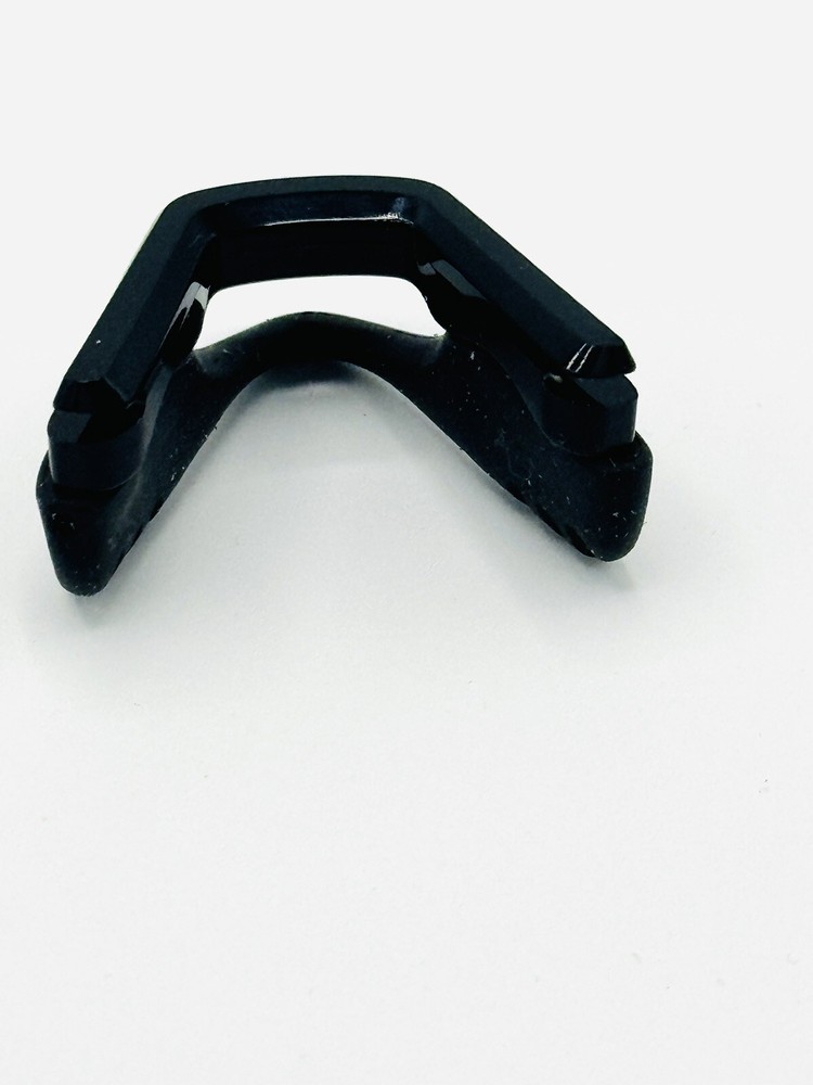 AUTHENTIC OAKLEY HYDRA SUNGLASSES REPLACEMENT NOSE PAD HARD PLASTIC & RUBBER KIT