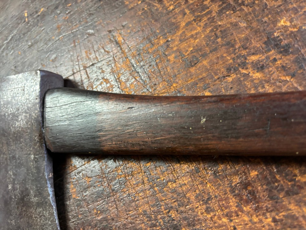 Vintage Vaughan 4LB Single Bit Axe Original Handle. Made in USA NICE!!
