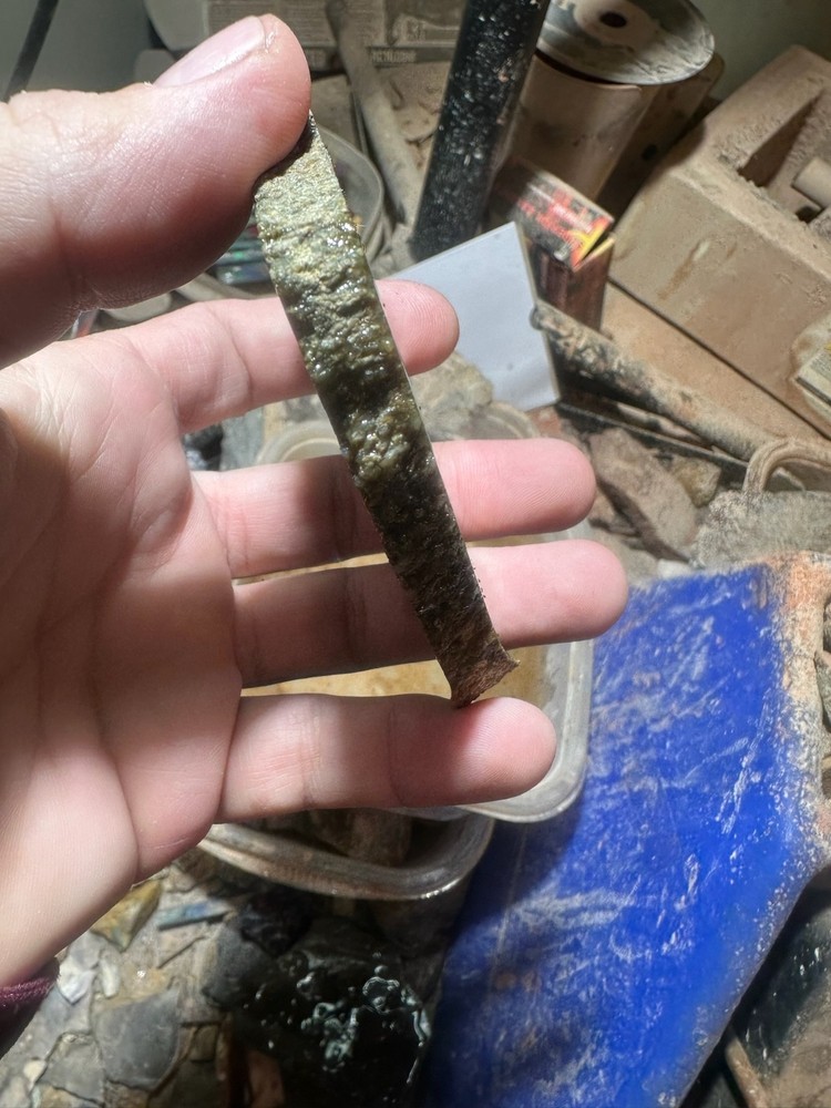 Dinosaur bone rough **hxtled slab.