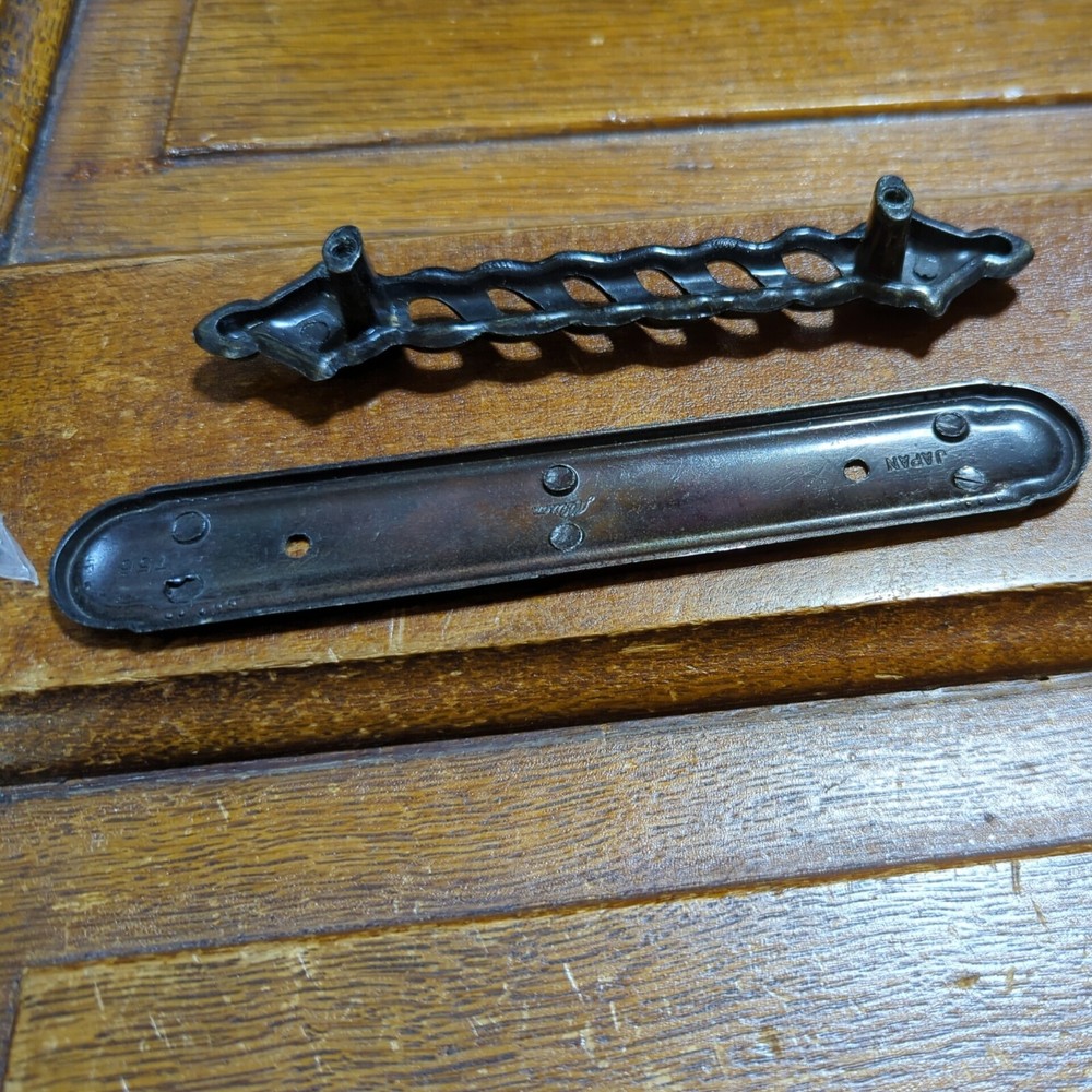 Vintage Hardware Drawer Cabinet Handle /Pull