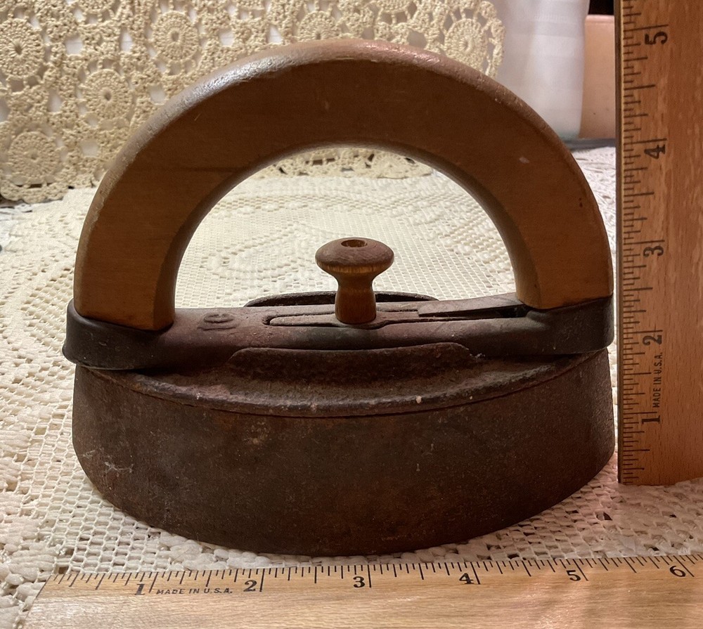 Antique Sad Iron 4# with Detachable Handle Type C