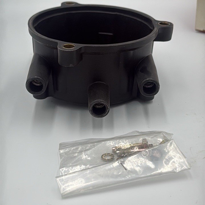 STANDARD JH199 DISTRIBUTOR CAP IGNITION NEW