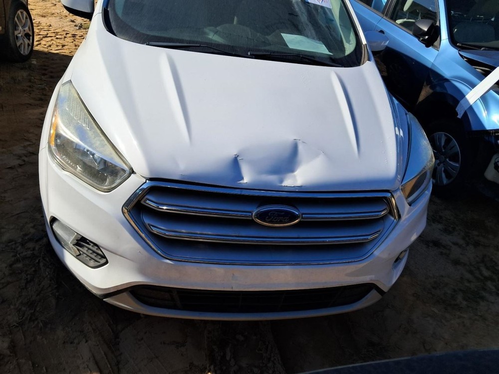 Fuse Box Engine Fits 17 ESCAPE 4813408