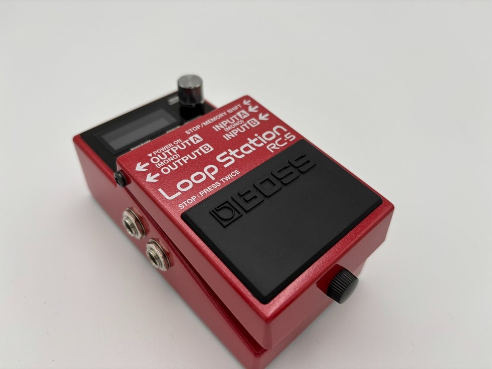 Boss RC-5 Loop Station Guitar Effects Pedal  NEW