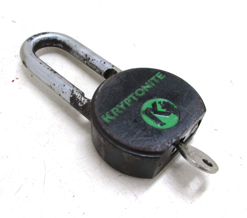 KRYPTONITE 2" SHACKLE KEYED HEAVY DUTY SOLID STEEL PADLOCK, 851226