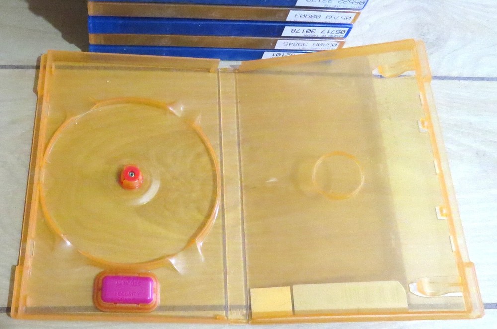 USED empty DVD Disc cases. Lot Of 12!