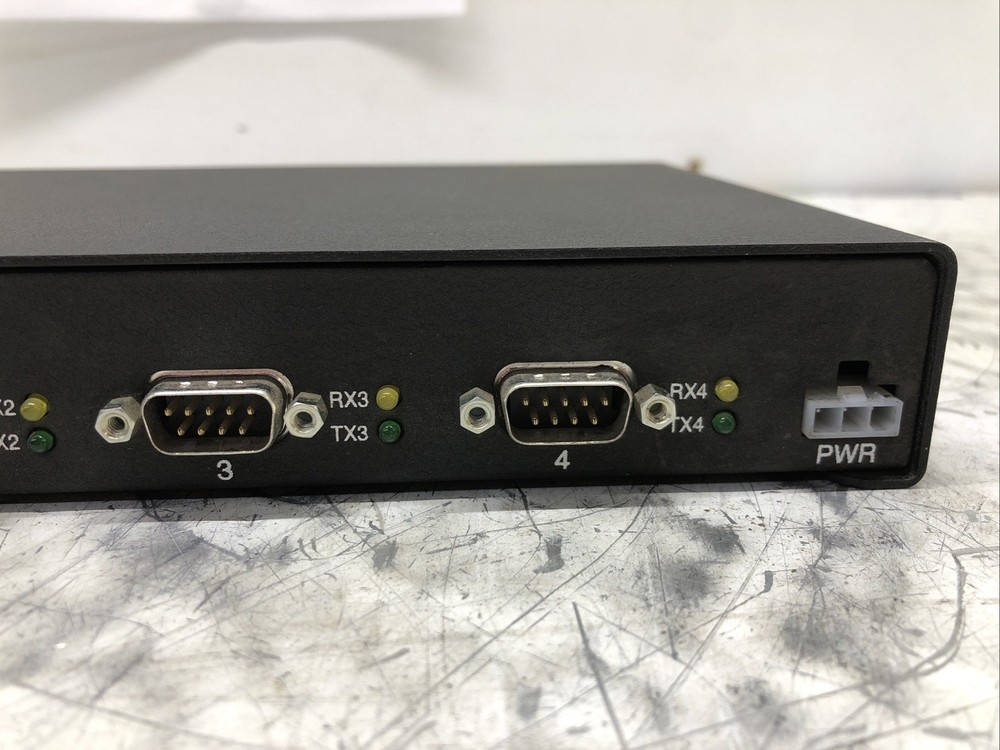 Comtrol DeviceMaster DB9M 4-Port Serial Hub POWERS ON - PLEASE READ DESCRIPTION