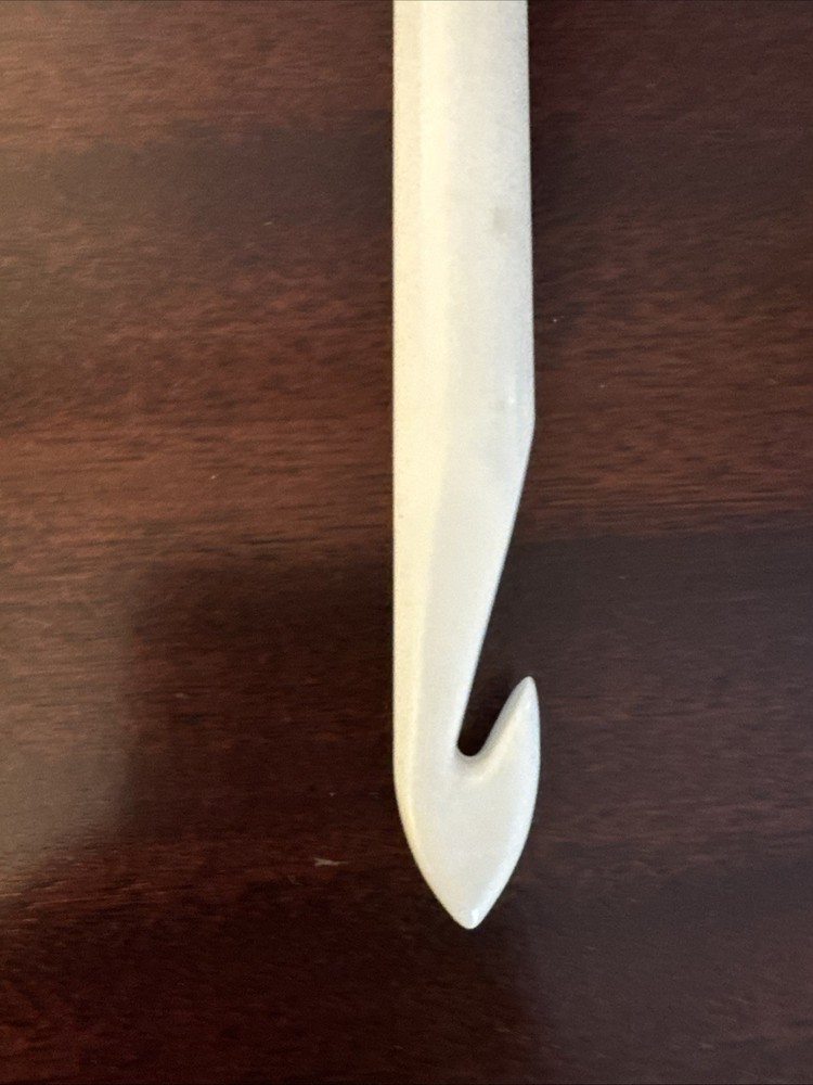 Large White Plastic Crochet Hook For Blankets, Plushes, Etc.