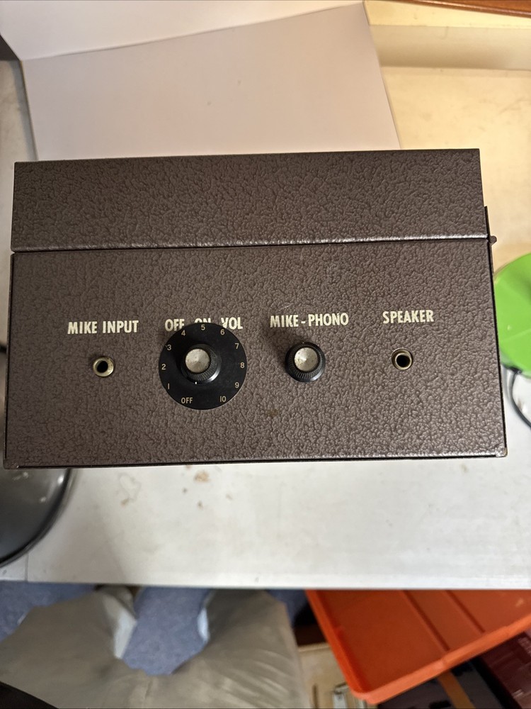 Vintage Electronic Game Caller Lynch Includes 9 Records Works