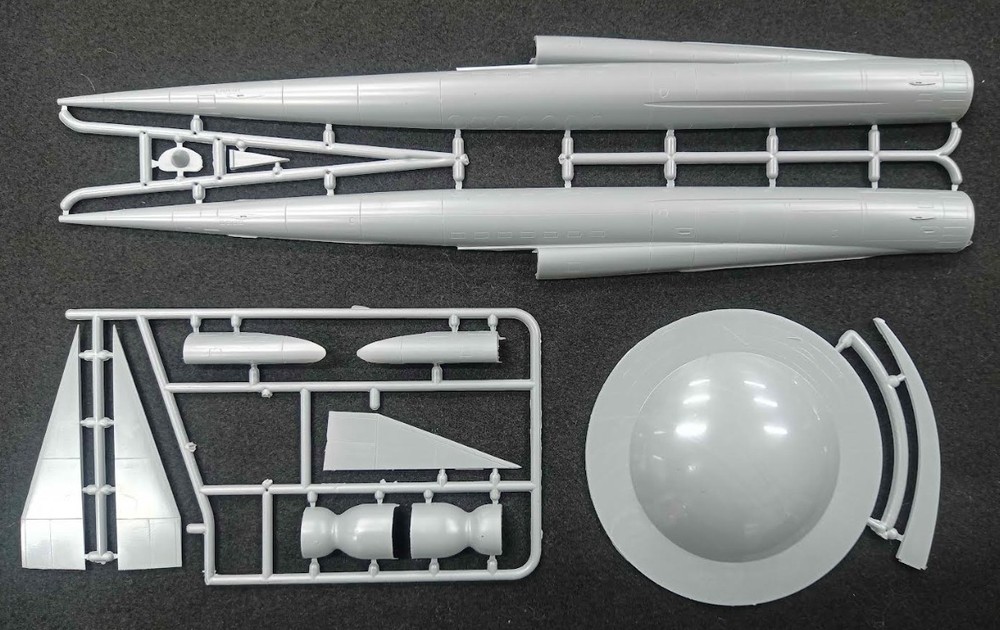 Mikro Mir 72-032 Supersonic low-altitude PLUTO Plastic model kit 1/72