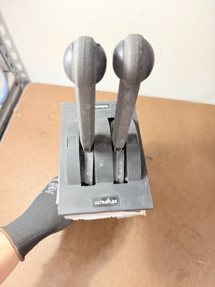 Boat Ultraflex dual top throttle shifter control controller👍