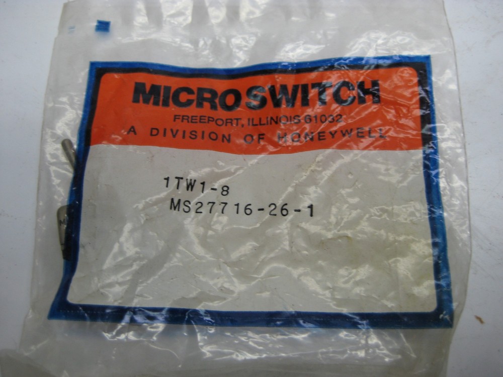 MICROSWITCH 1TW1-8 MS27716-26-1 TOGGLE SWITCH NSMP