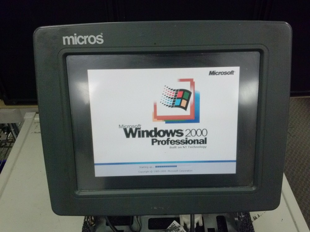 MICROS Model ECLIPSE PN 400495-300 POS Terminal