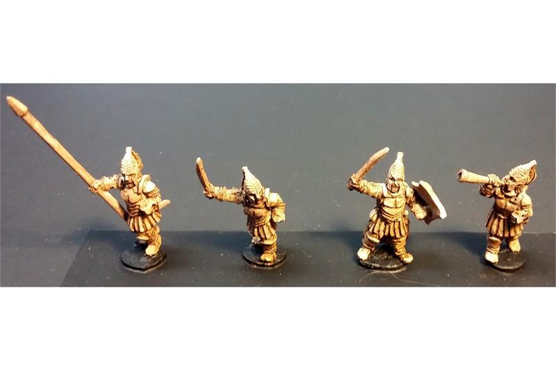 15mm Fantasy Vampire Command (4 figures)