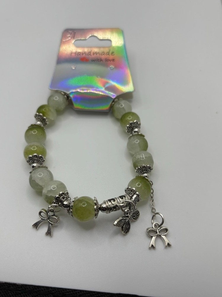 Green Beaded Bracelet NWOT