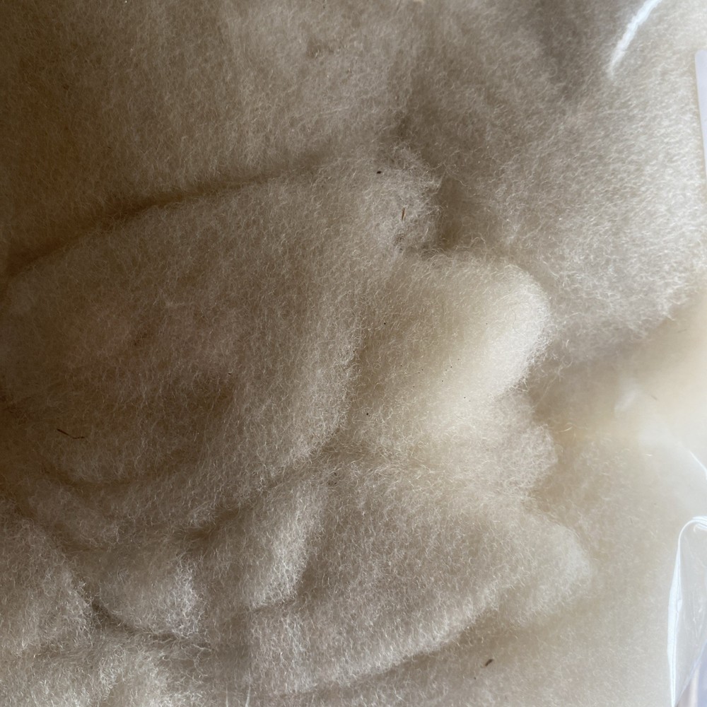Sheep Wool Cleaned USA 8 oz.