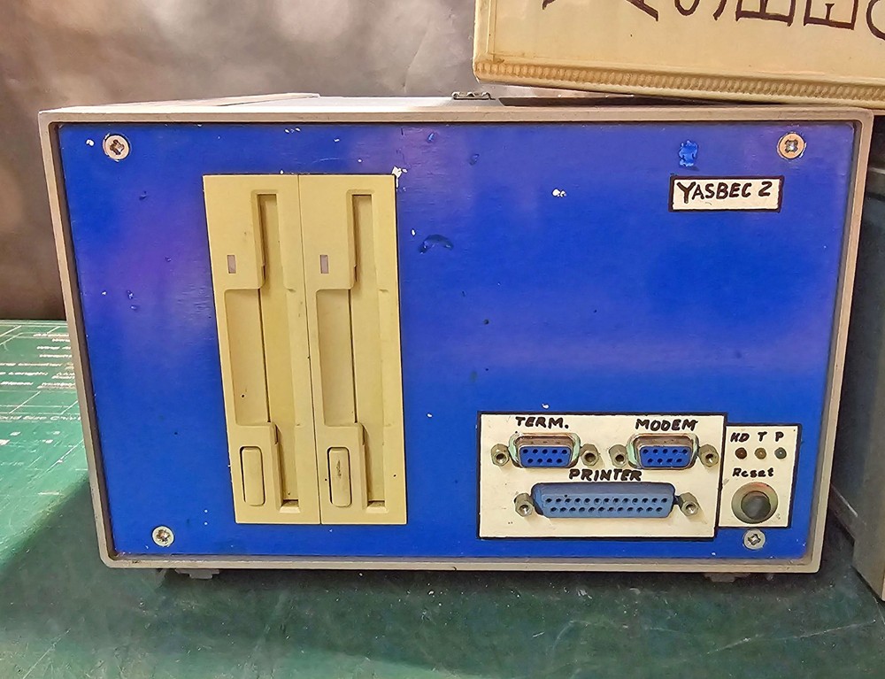 1990s YASBEC Z180 Computers + 2 Binders of User Manual & Development Docs - Rare