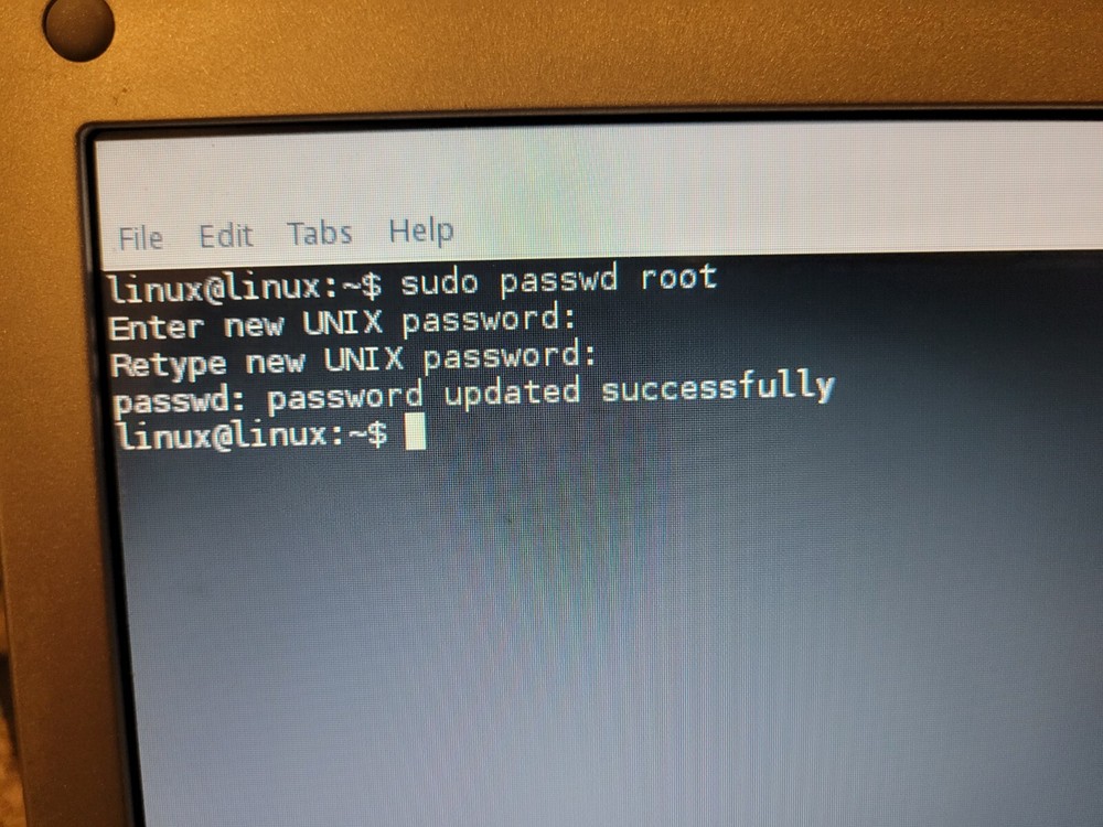 Linux Lite 3.8 x32 Bootable Linux on 4G USB Stick!