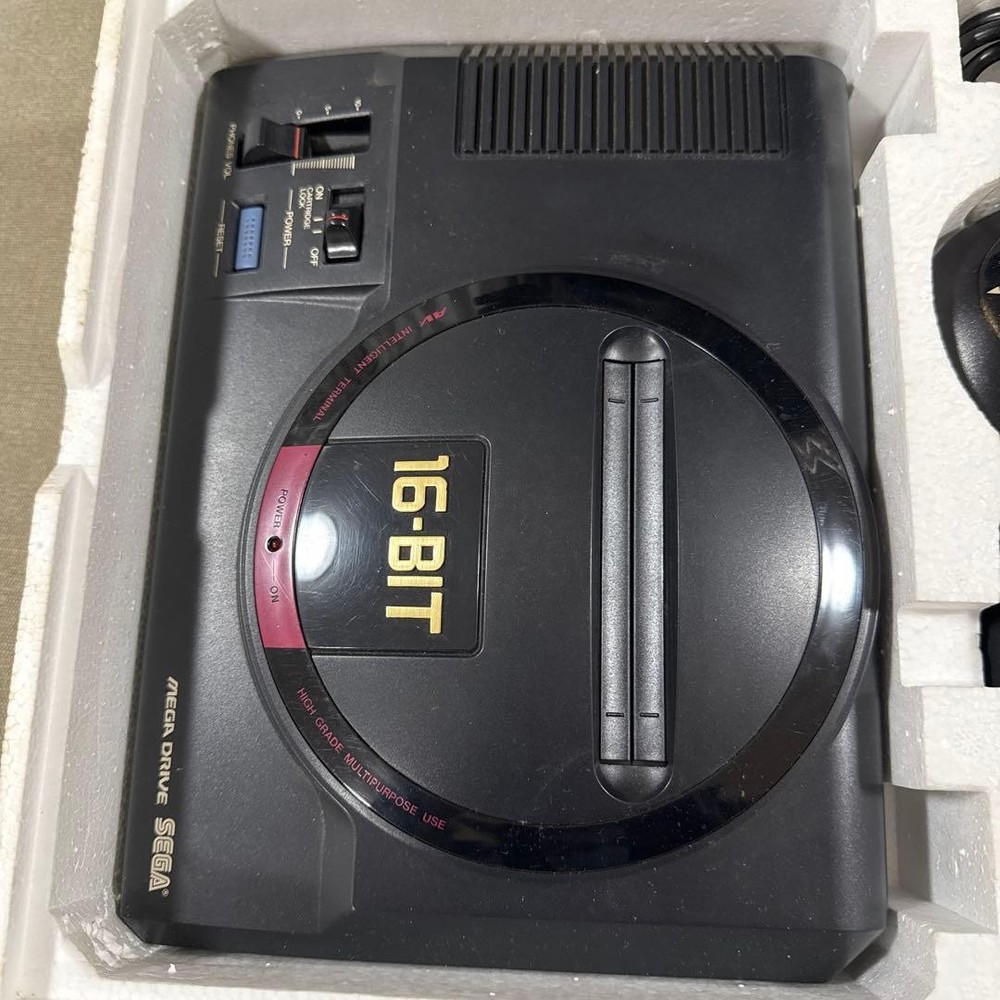 Mega Drive 16-BIT Body Set Junk