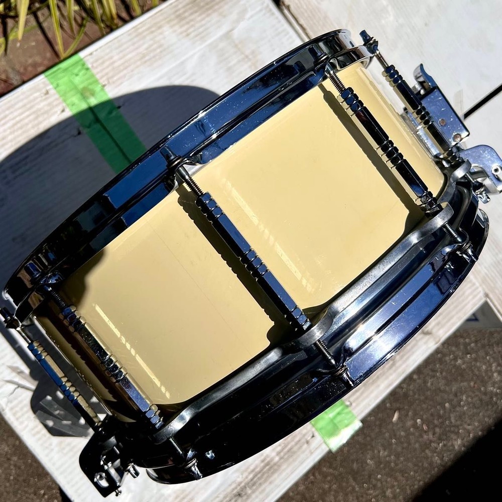 Pearl Free Floating System Maple Shell Snare Robust Hexagonal Post All Around