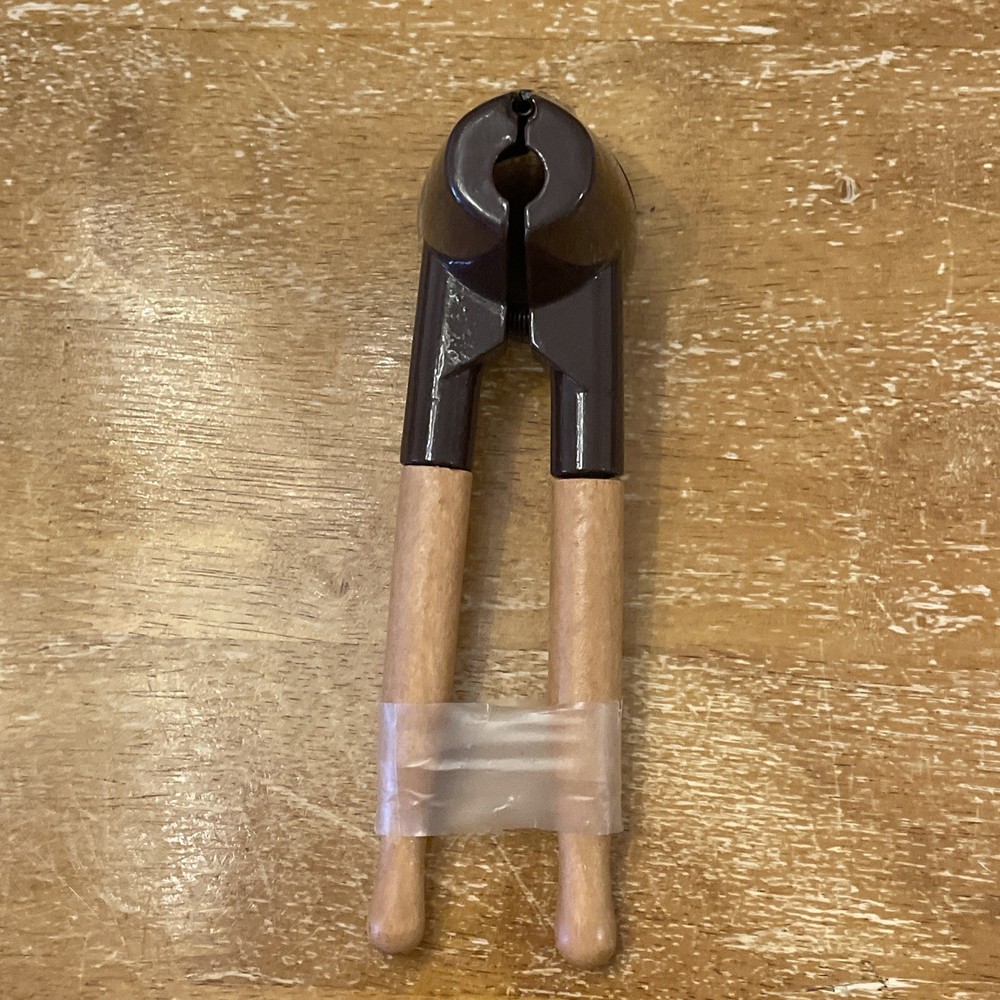 Nut Cracker and wooden handle , Walnut Cracker Tool for Pecans Nuts,