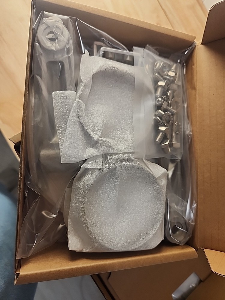 RUCKUS Q910 Series Access Point