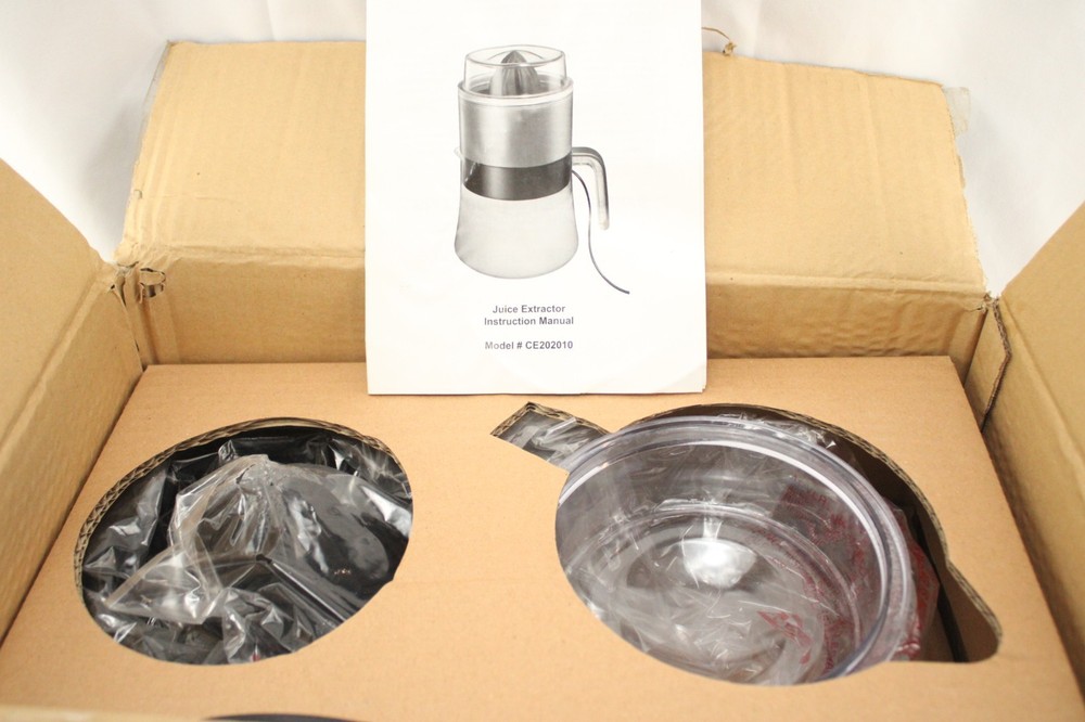 Cooks Essentials Juice Extractor Model CE202010 NIB